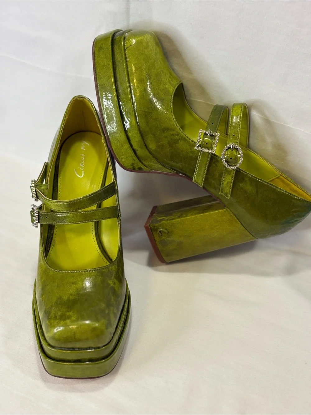 CIRCUS Chartreuse Patent Platform Mary Jane Pumps Crystal Buckles 6.5 EUC $159